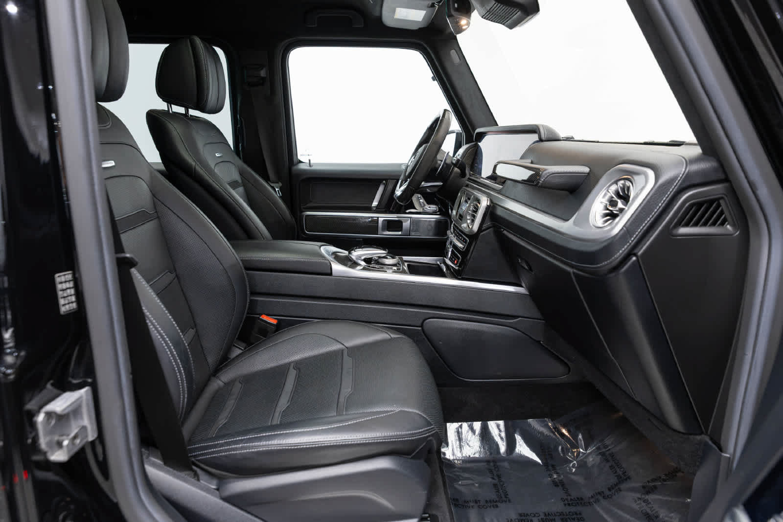 Used 2019 Mercedes-Benz G 63 AMG 4MATIC w/ Seat Comfort Package image 10