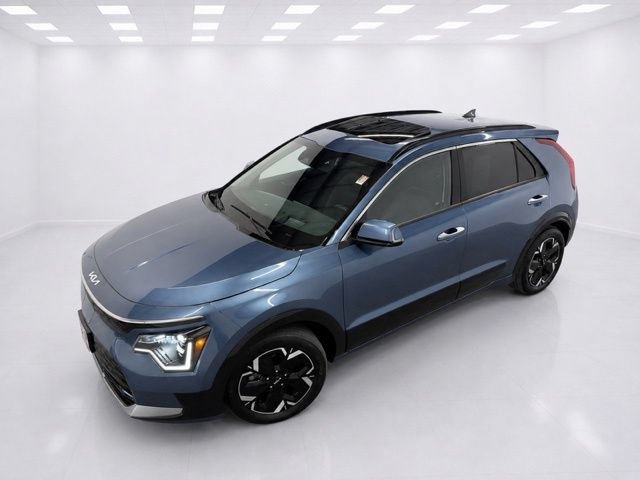 Used 2023 Kia Niro Wave w/ Wave Preserve Package FWD image 4