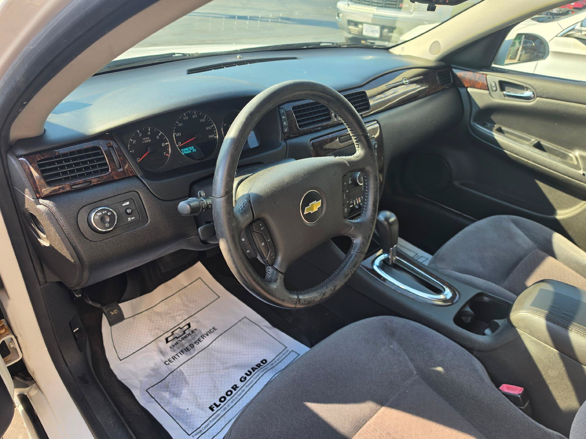 Used 2012 Chevrolet Impala LT w/ LT Sunroof Package FWD image 8