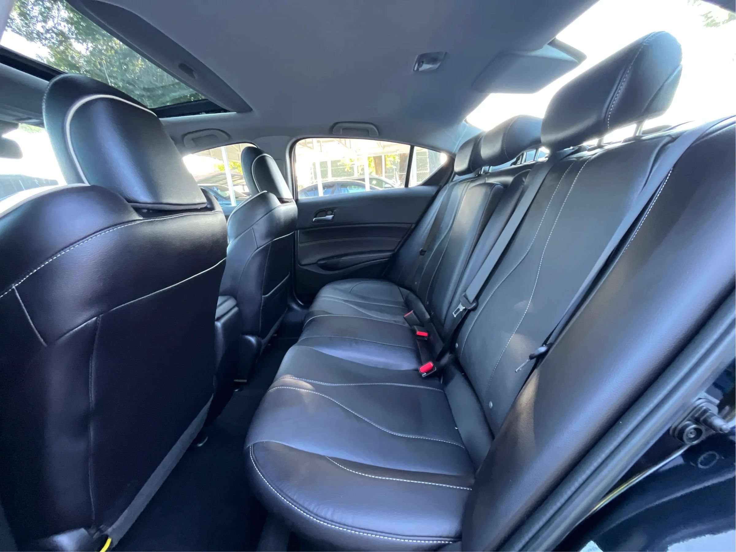 Used 2021 Acura ILX w/ Premium Package FWD image 12