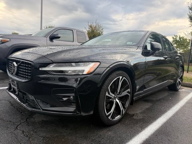 Used 2023 Volvo S60 B5 Plus w/ Climate Package AWD/4WD image 2