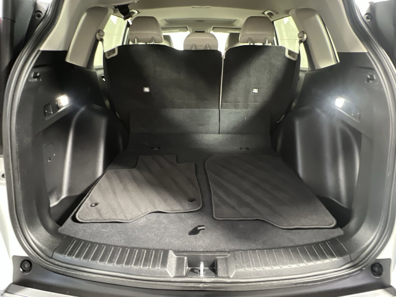 Used 2023 Honda CR-V EX-L image 25