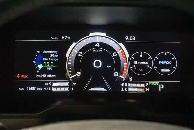 Used 2024 Toyota Tundra Platinum AWD/4WD image 25