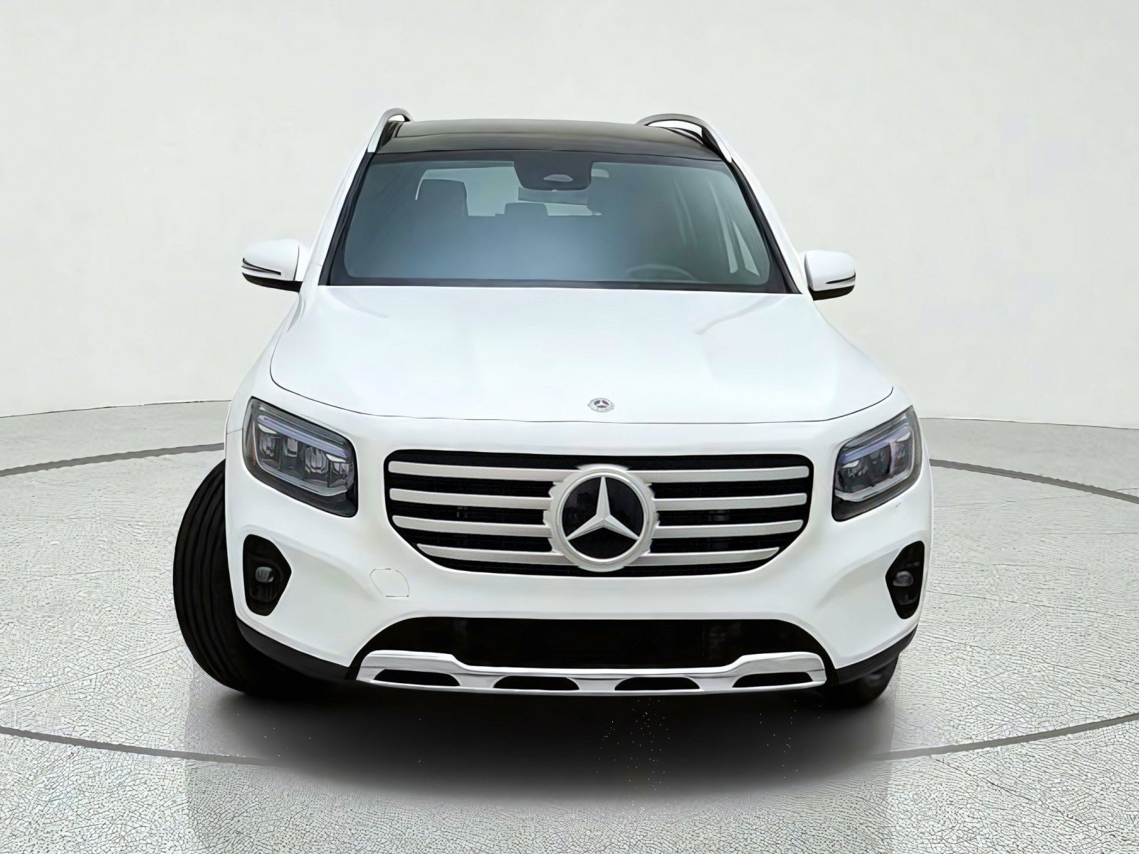 Certified 2026 Mercedes-Benz GLB 250 image 3