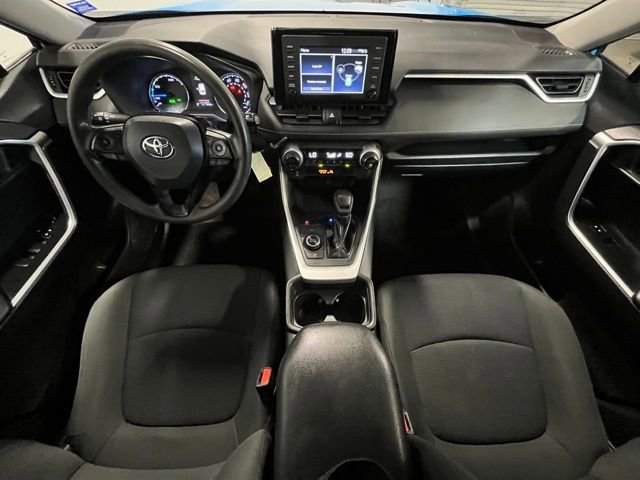 Used 2019 Toyota RAV4 LE w/ Carpet Mat Package AWD/4WD image 17