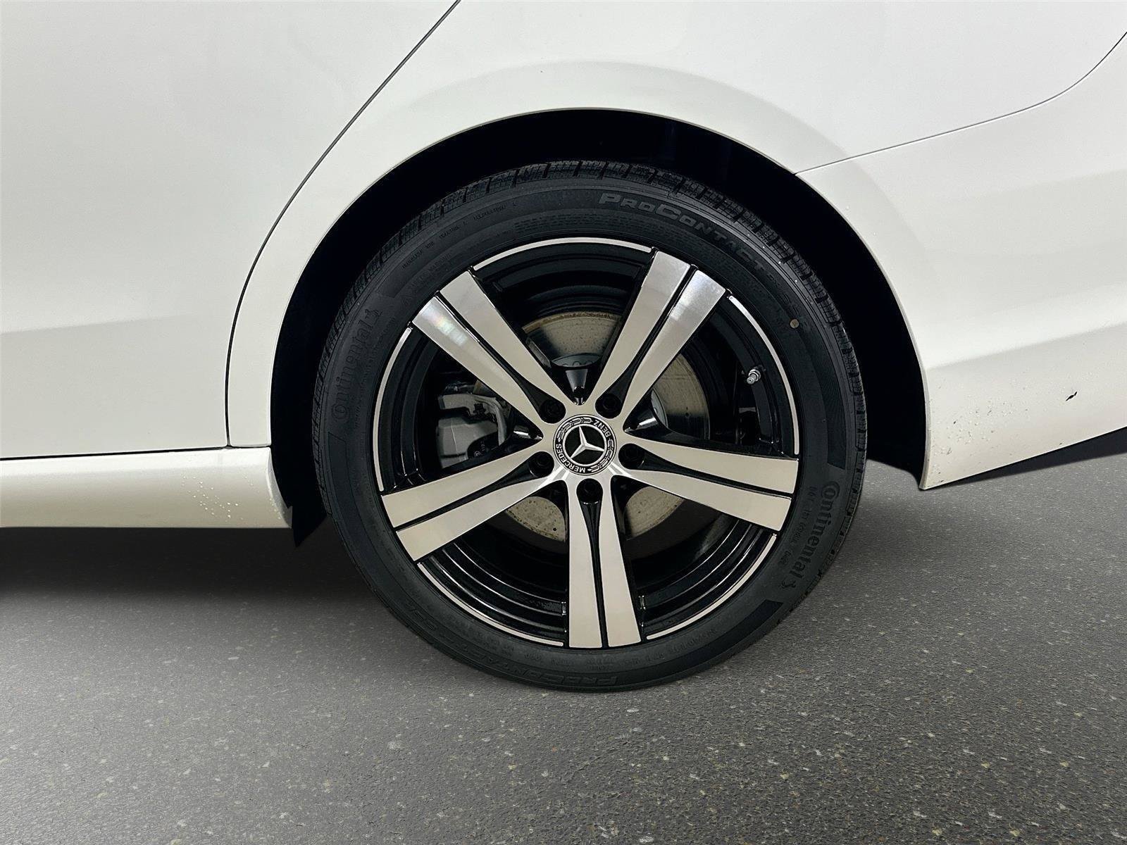 Certified 2026 Mercedes-Benz C 300 4MATIC Sedan image 39
