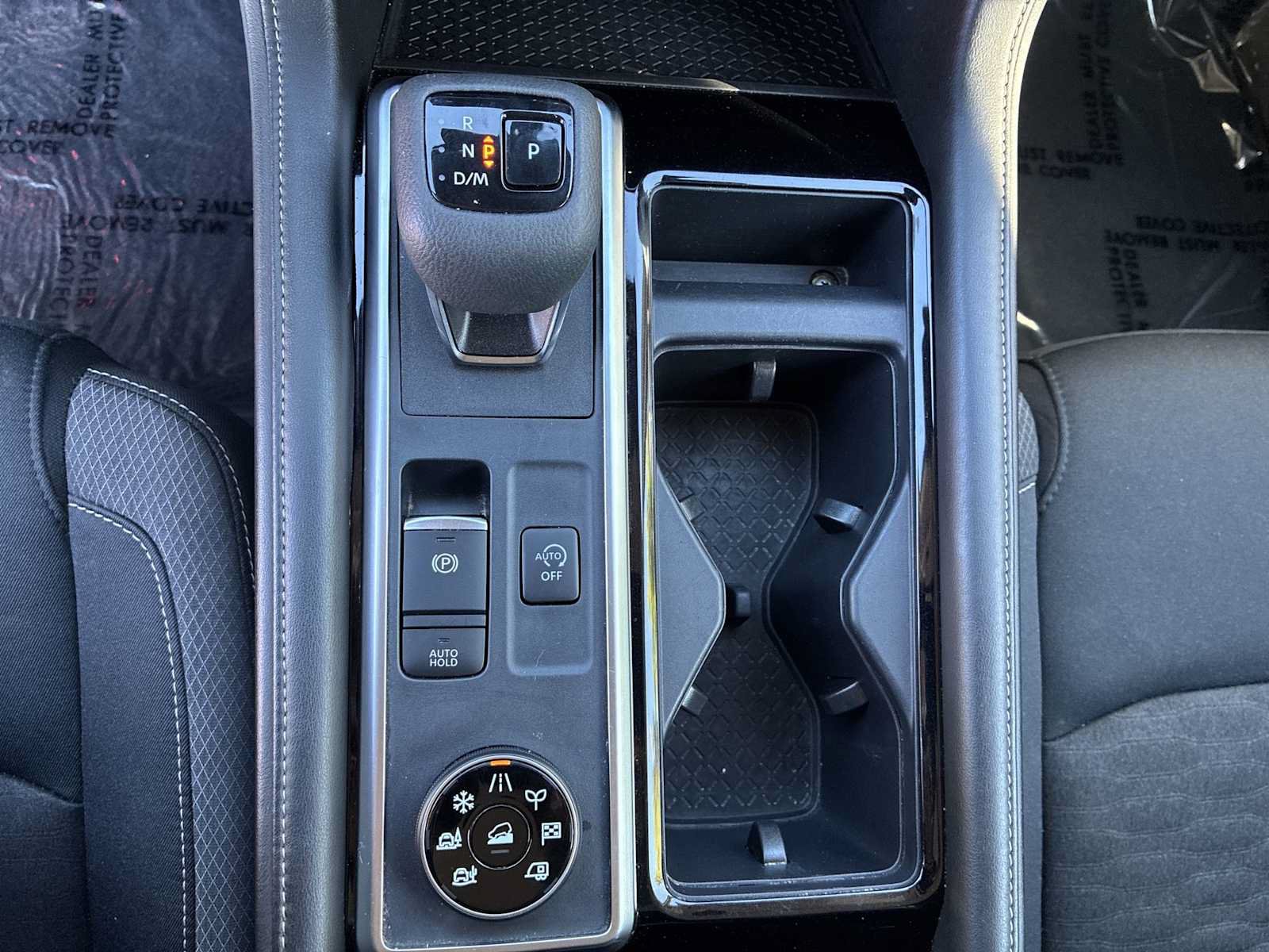 Used 2024 Nissan Pathfinder SV AWD/4WD image 20