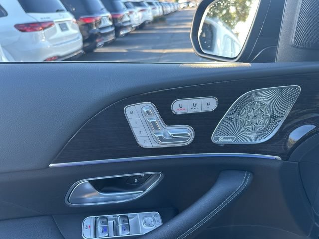 Certified 2025 Mercedes-Benz GLS 450 4MATIC image 18