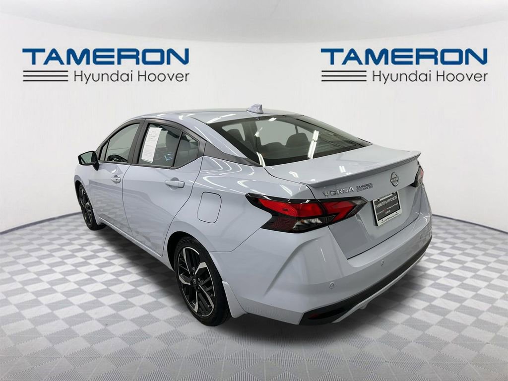 Used 2023 Nissan Versa SR w/ Trunk Package image 3