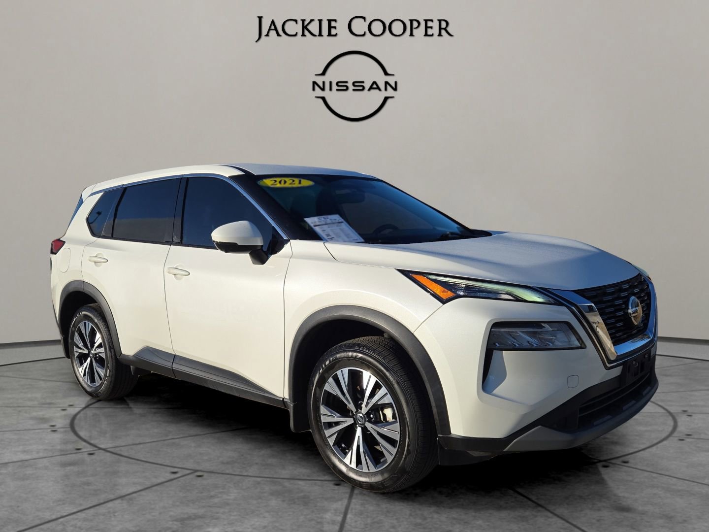 Used 2021 Nissan Rogue SV image 7