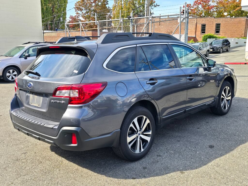 Used 2019 Subaru Outback 2.5i Limited w/ Popular Package #2 AWD/4WD image 7