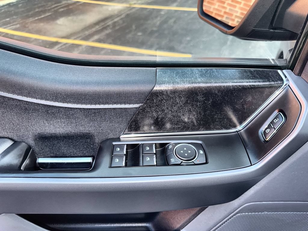 Used 2024 Ford F150 Lightning XLT AWD/4WD image 15