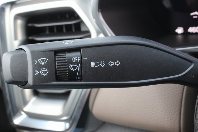 New 2026 GMC Canyon Denali w/ LPO, Denali Black Edition image 32