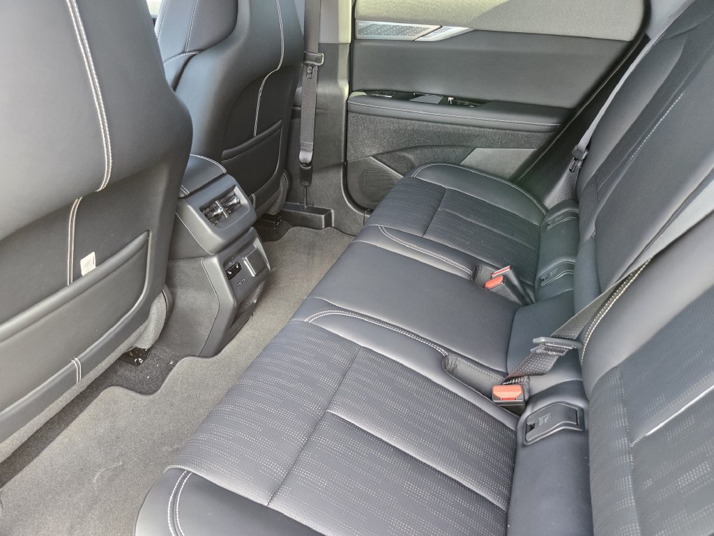 New 2027 Cadillac Optiq Premium Sport AWD/4WD image 19