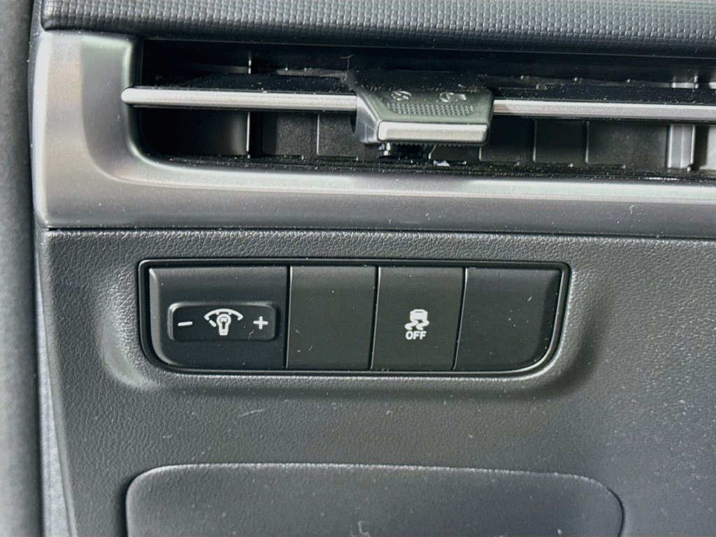 Certified 2025 Hyundai Tucson SE FWD image 20