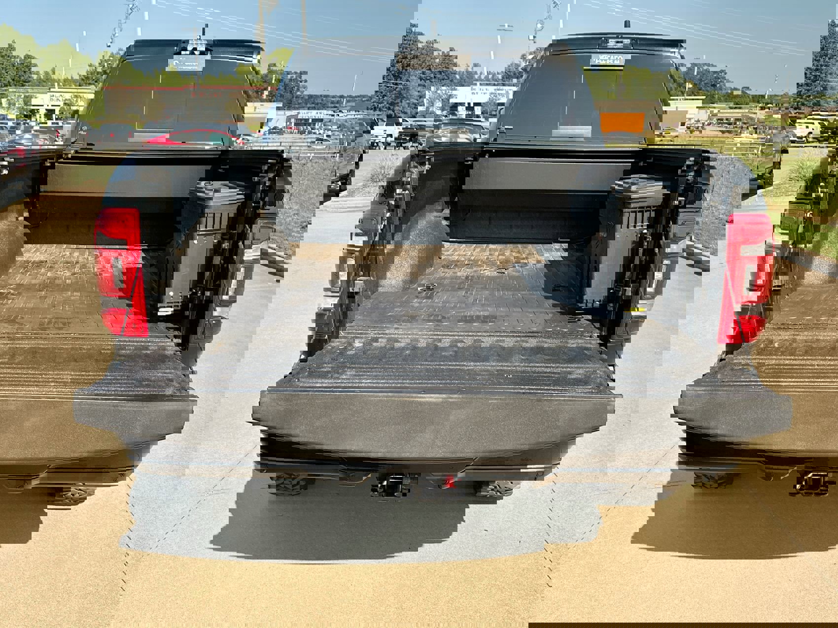 Used 2024 RAM 2500 Limited image 25