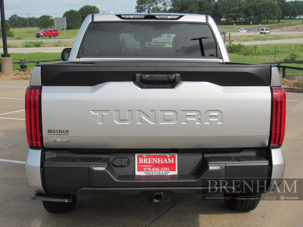 Used 2025 Toyota Tundra SR5 AWD/4WD image 8