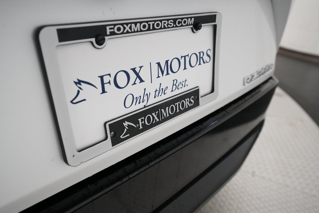 Used 2025 Lexus RZ 300e image 35