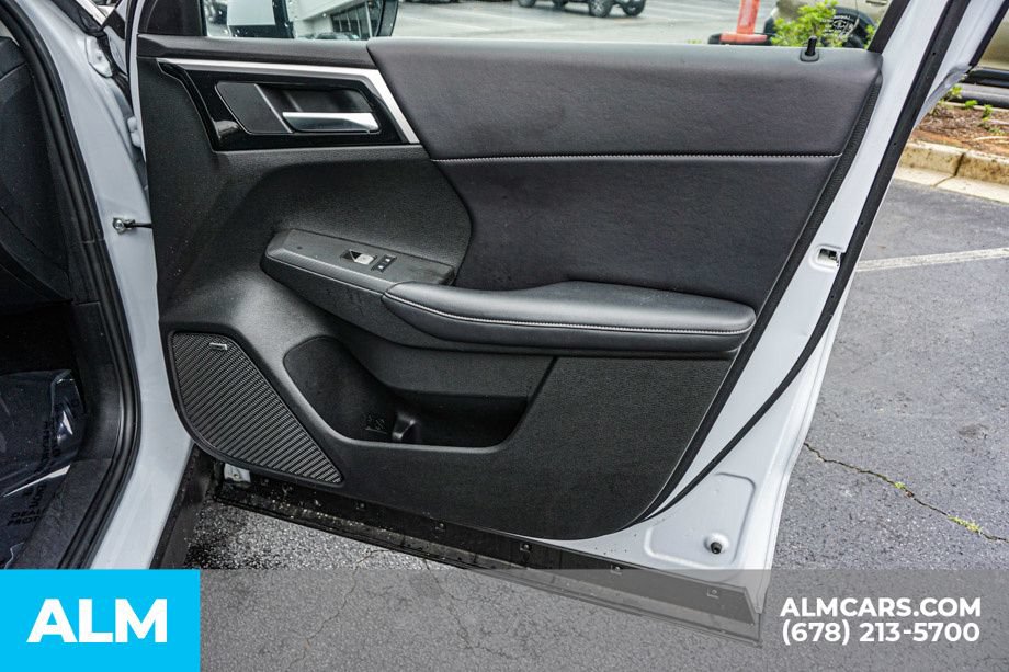 Used 2025 Mitsubishi Outlander SE FWD image 56