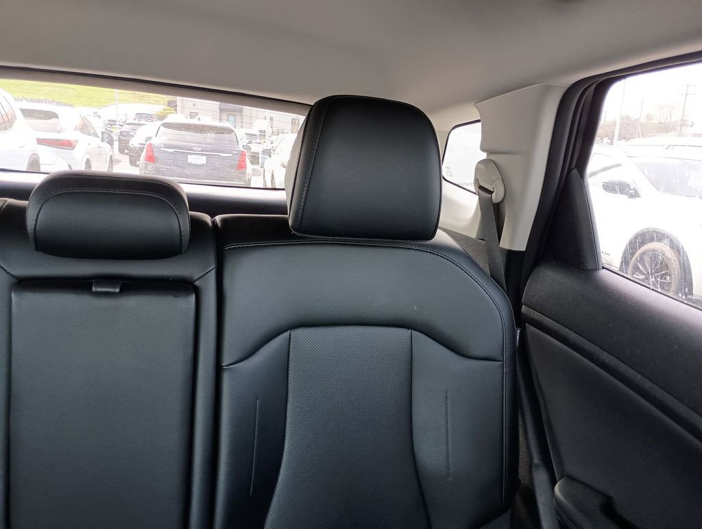 Used 2025 Kia Sportage EX image 14