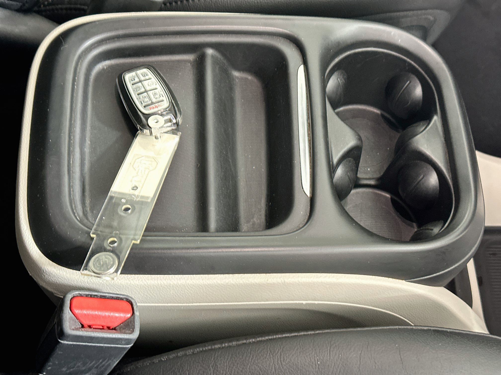 Used 2019 Chrysler Pacifica Touring-L FWD image 33