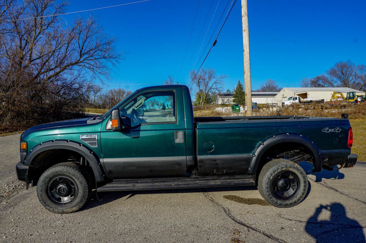 Used 2008 Ford F350 XLT image 3