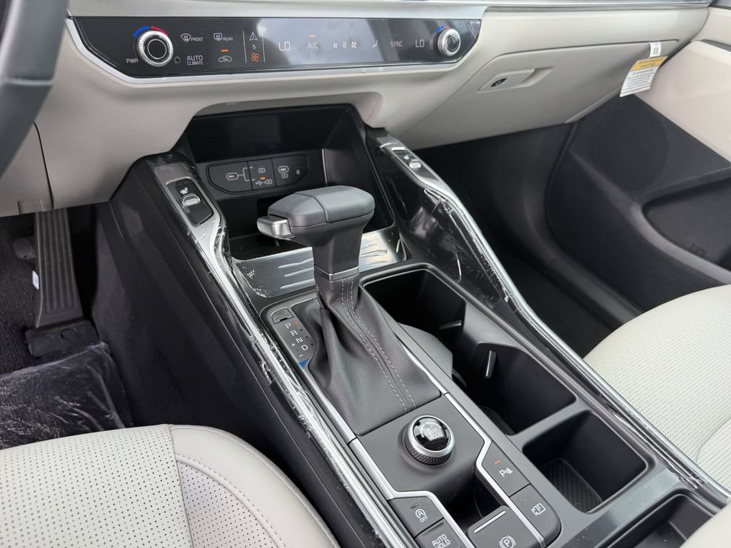 New 2026 Kia Sorento S FWD image 25