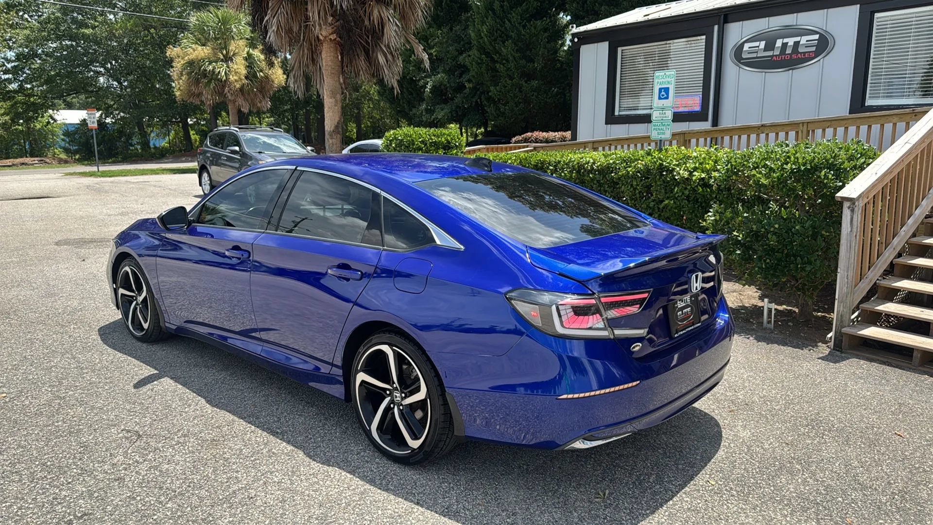 Used 2022 Honda Accord Sport image 6
