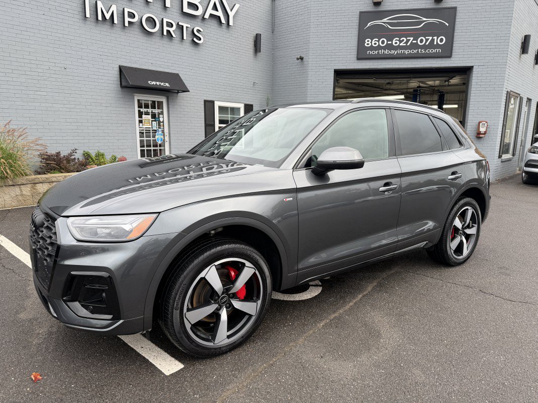 Used 2024 Audi Q5 2.0T Premium Plus w/ Premium Plus Package AWD/4WD image 12