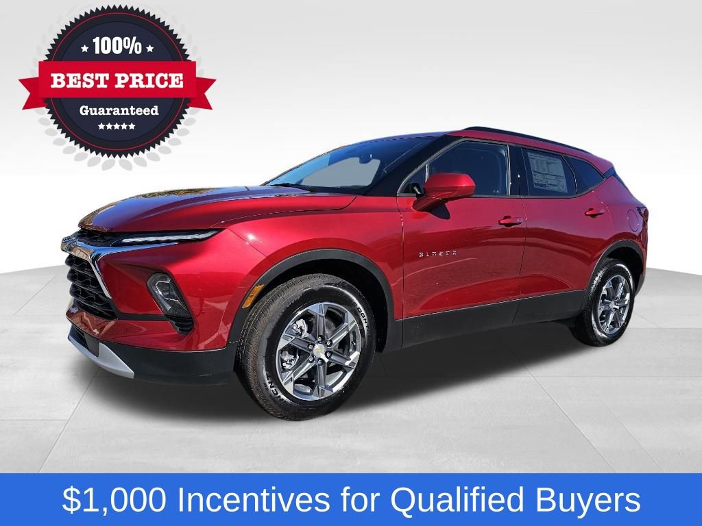 New 2025 Chevrolet Blazer LT w/ Convenience Package FWD image 2
