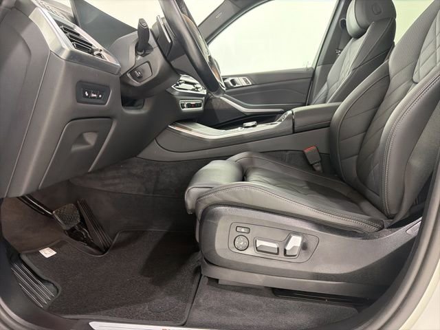 Certified 2024 BMW X5 xDrive40i AWD/4WD image 14