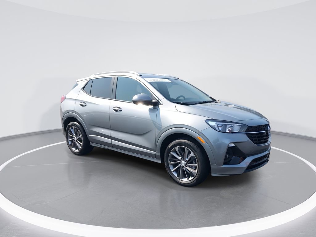 Used 2023 Buick Encore GX Select w/ Sport Touring Package image 2