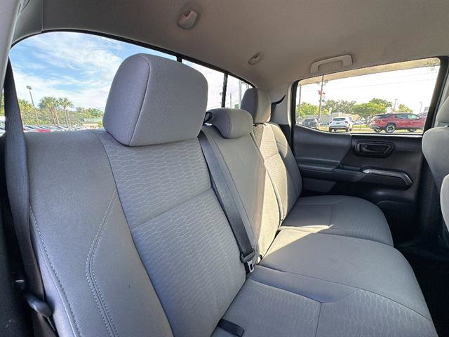 Used 2019 Toyota Tacoma SR5 RWD image 10