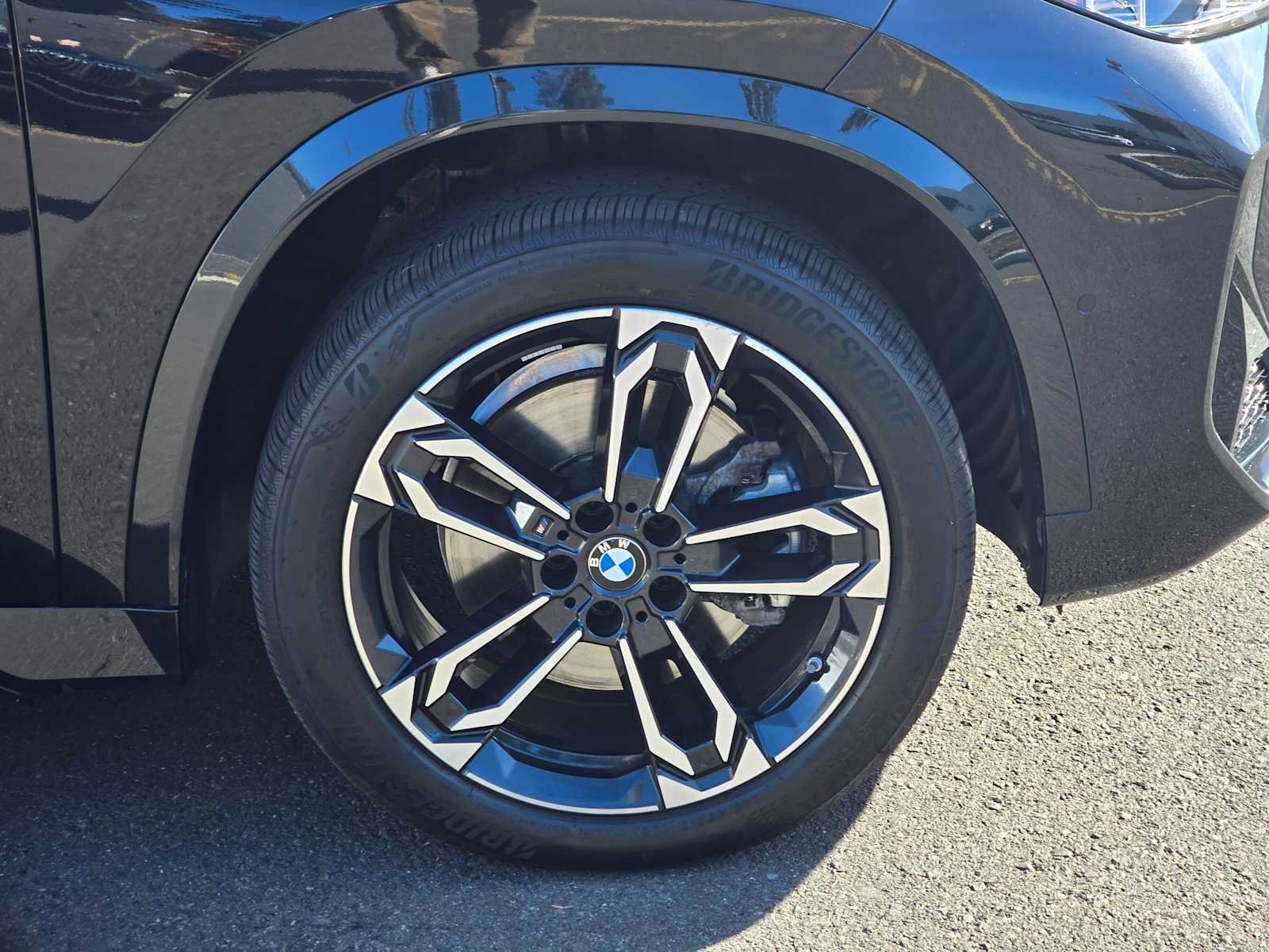 Used 2026 BMW X1 xDrive28i w/ M Sport Package AWD/4WD image 9
