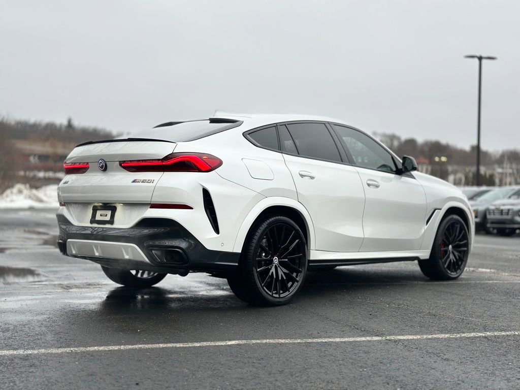 Certified 2023 BMW X6 M50i w/ Executive Package image 7