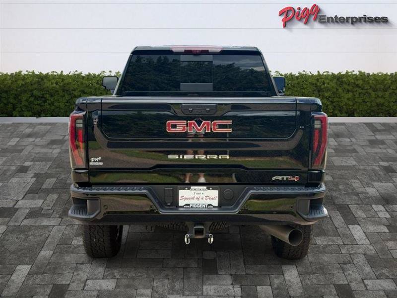 Used 2025 GMC Sierra 2500 AT4 w/ AT4 Premium Plus Package AWD/4WD image 9