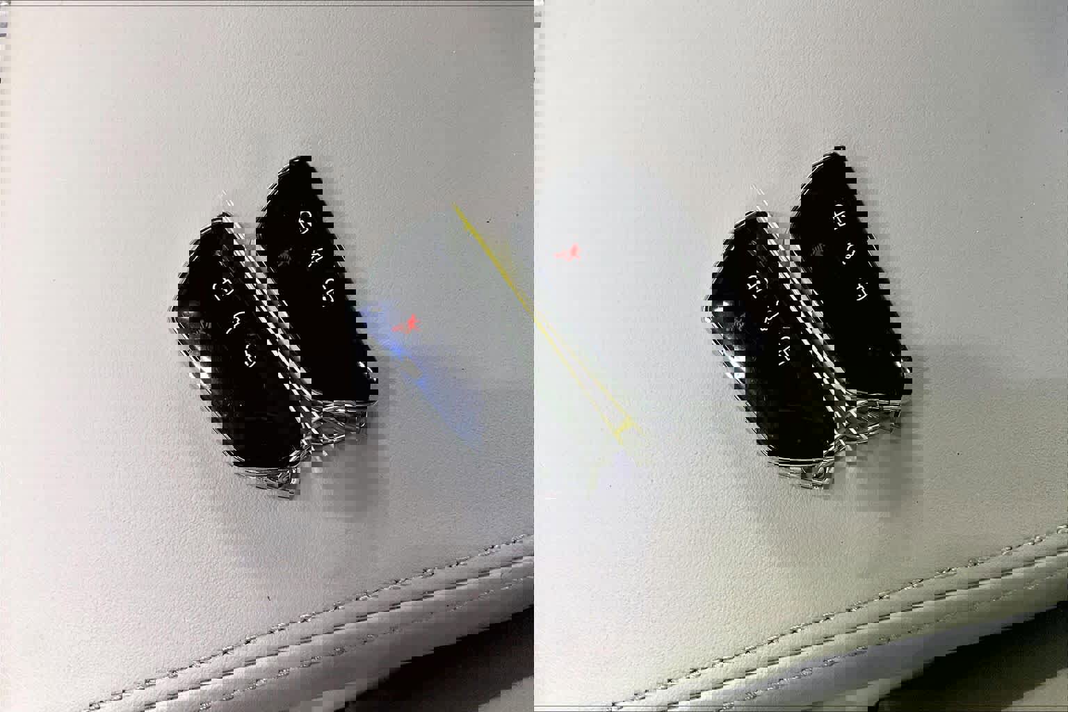 Used 2024 Volkswagen Atlas SE image 14