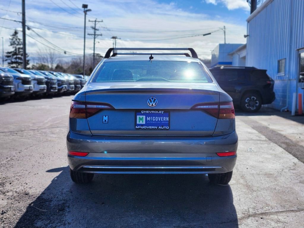 Used 2019 Volkswagen Jetta S image 4