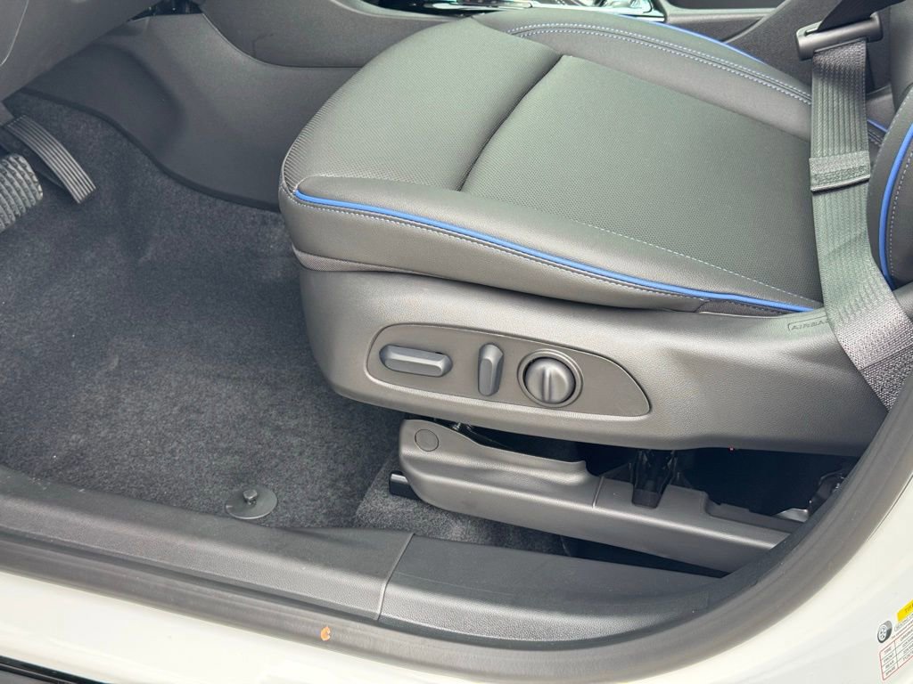 New 2026 Buick Encore GX Sport Touring w/ Advanced Technology Package image 17