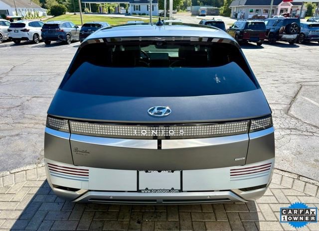 Used 2024 Hyundai Ioniq 5 Limited image 12
