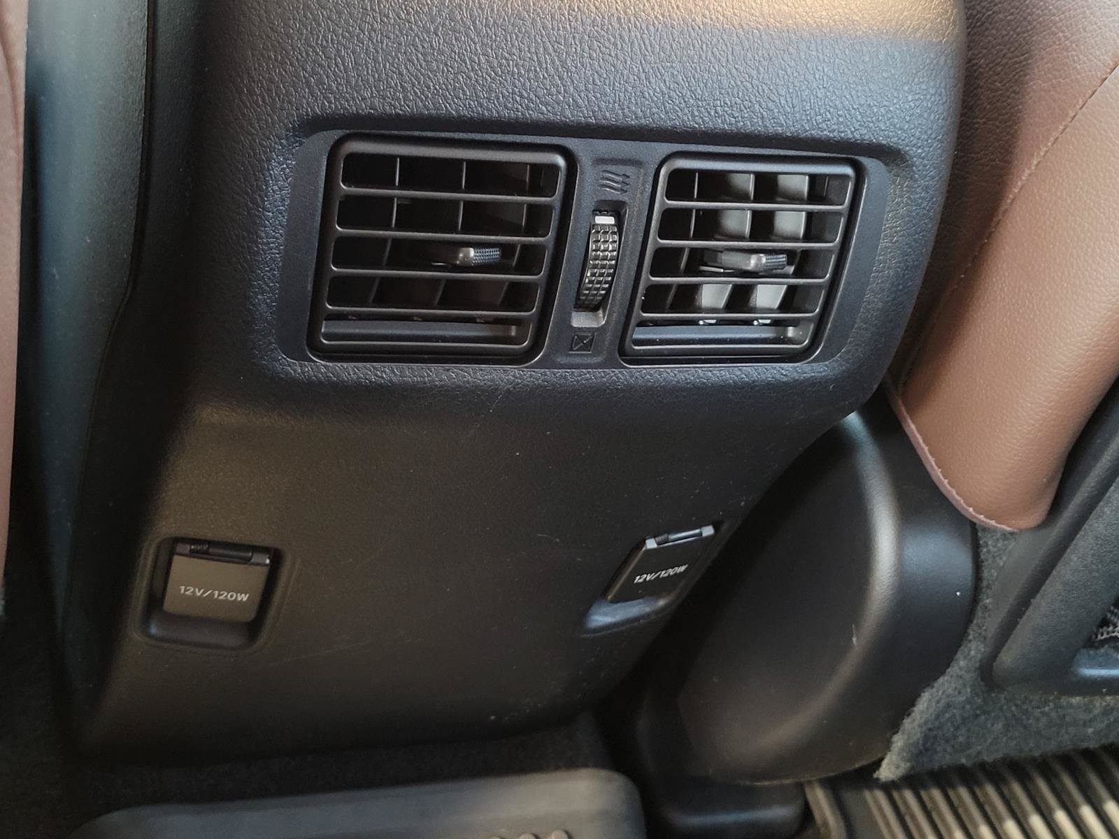 Used 2019 Toyota 4Runner Limited AWD/4WD image 24