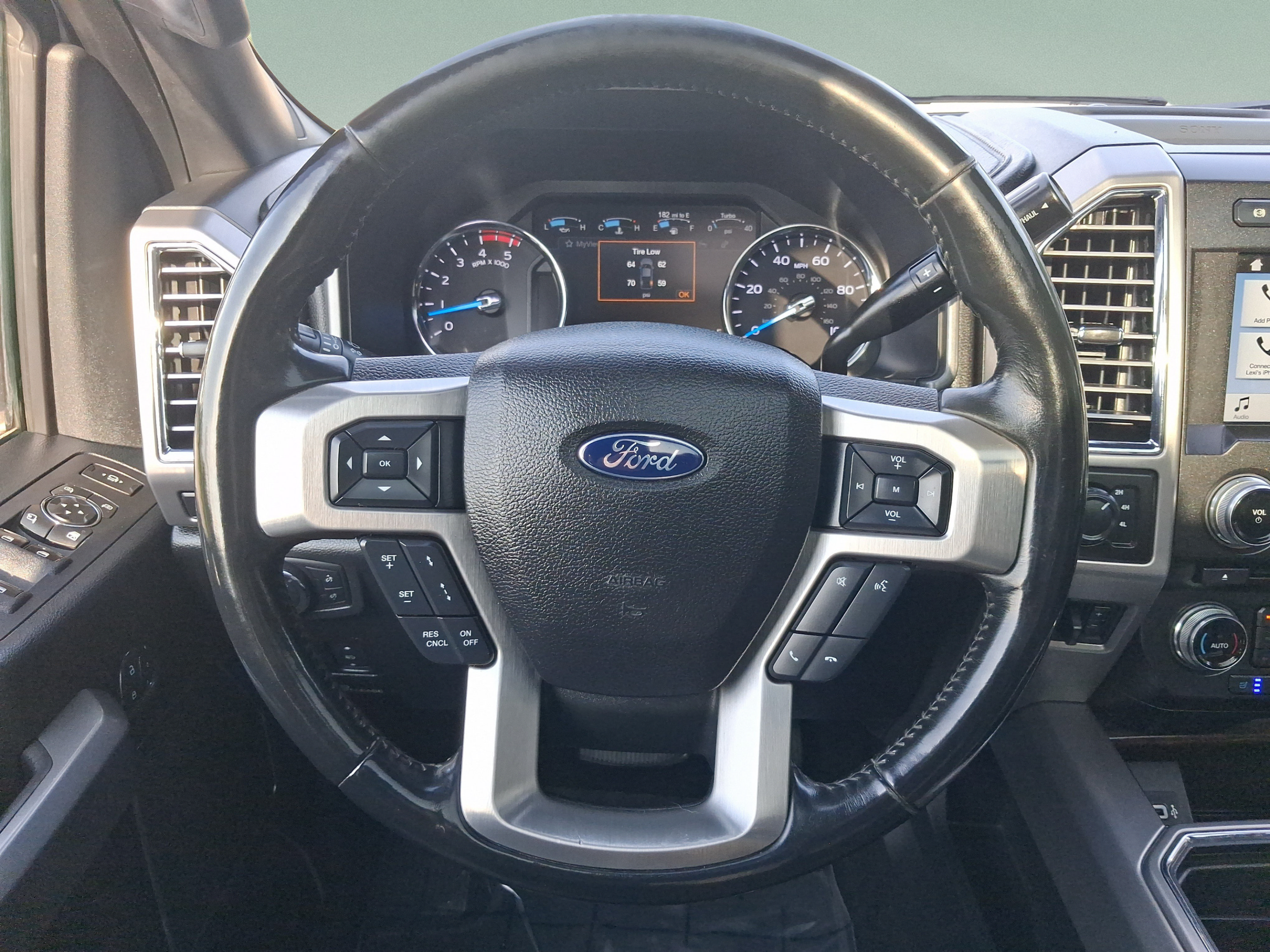 Used 2017 Ford F350 Platinum w/ Platinum Ultimate Package AWD/4WD image 18