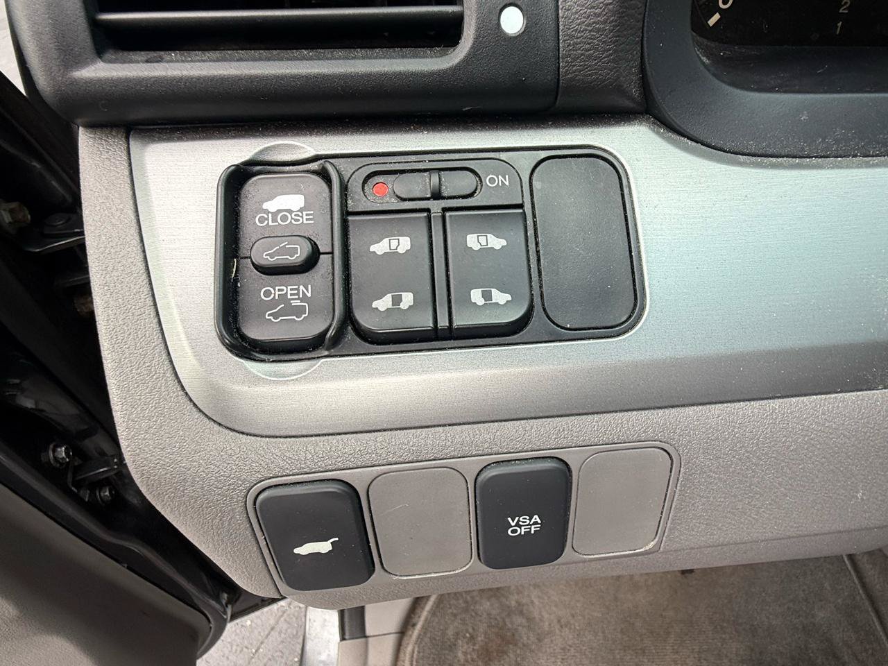 Used 2010 Honda Odyssey EX-L image 10