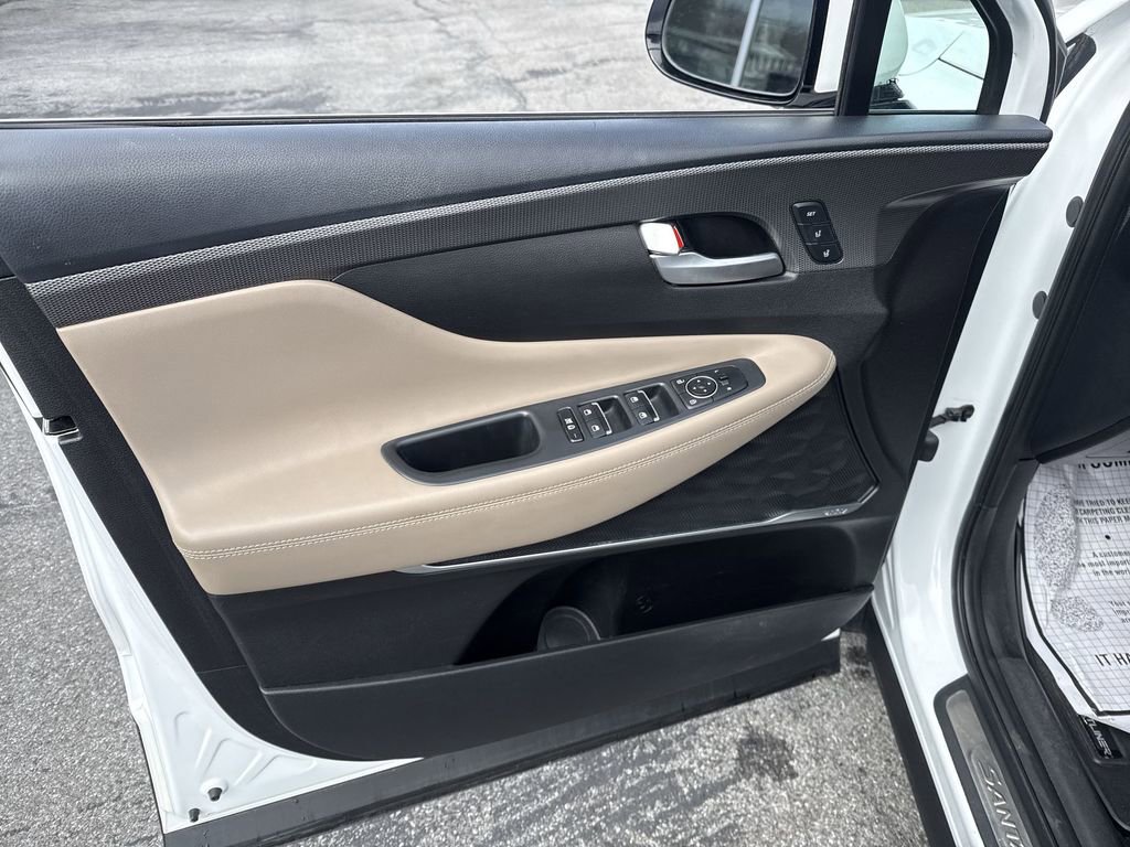 Used 2020 Hyundai Santa Fe Limited image 24