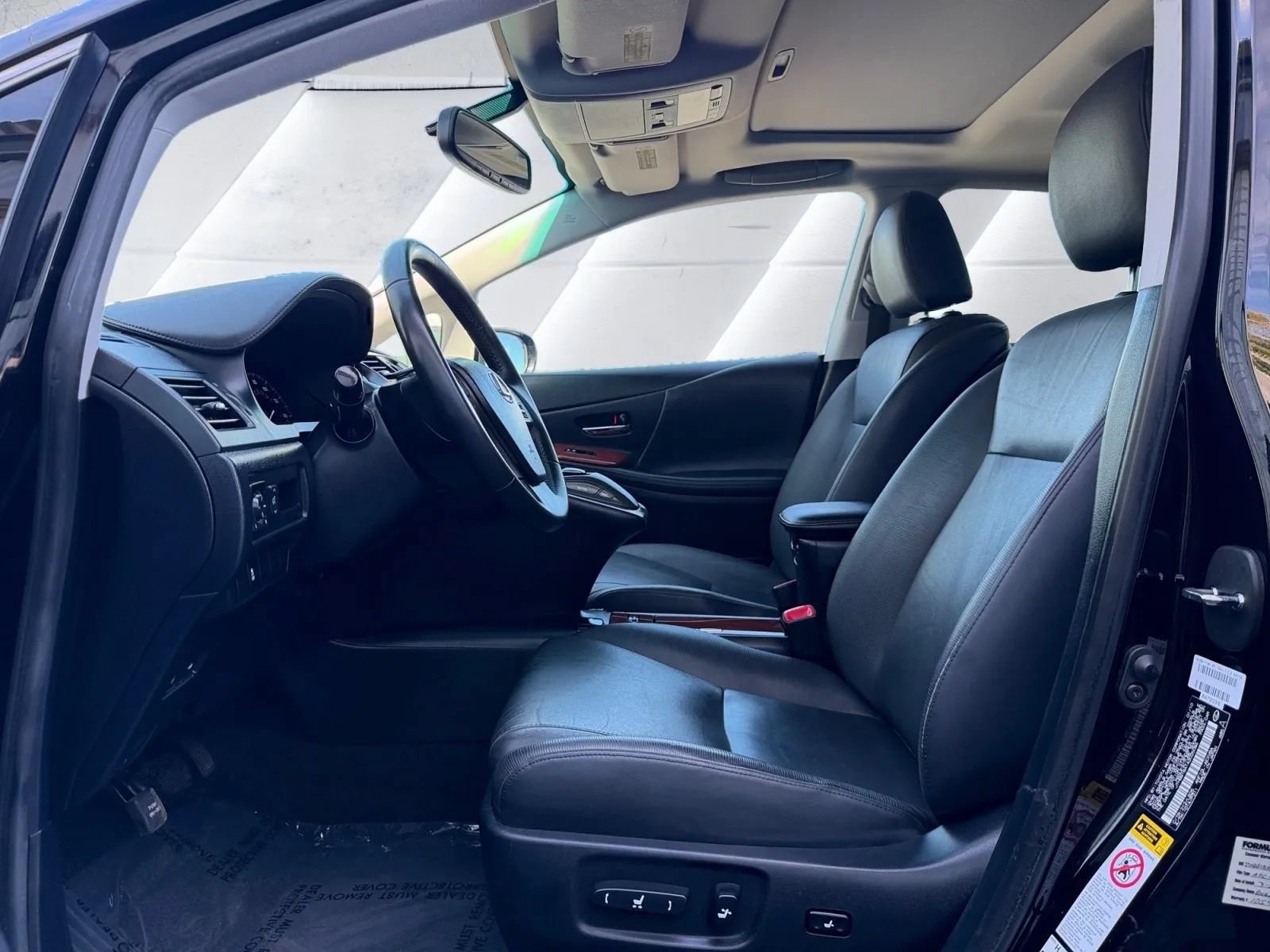 Used 2010 Lexus HS 250h w/ Preferred Accessory Package FWD image 9