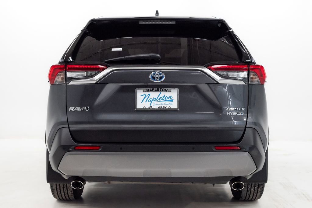 Used 2019 Toyota RAV4 Limited AWD/4WD image 32