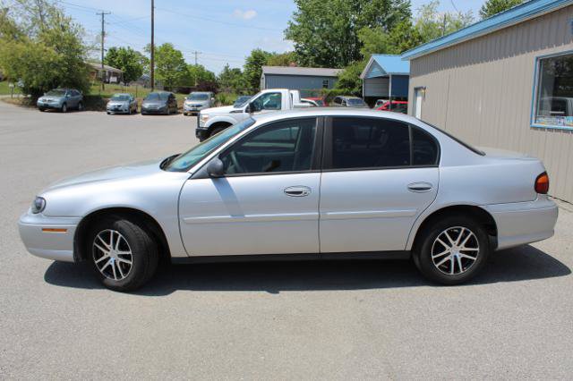 Used 2001 Chevrolet Malibu V6 FWD image 4