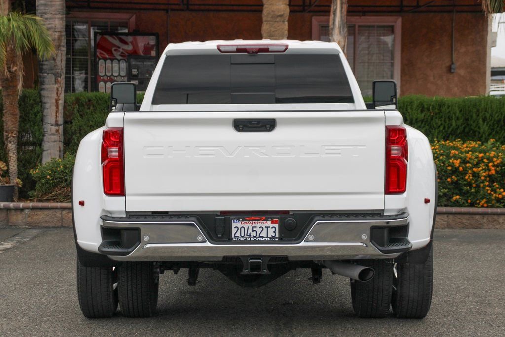 Used 2023 Chevrolet Silverado 3500 LTZ w/ LTZ Convenience Package AWD/4WD image 9