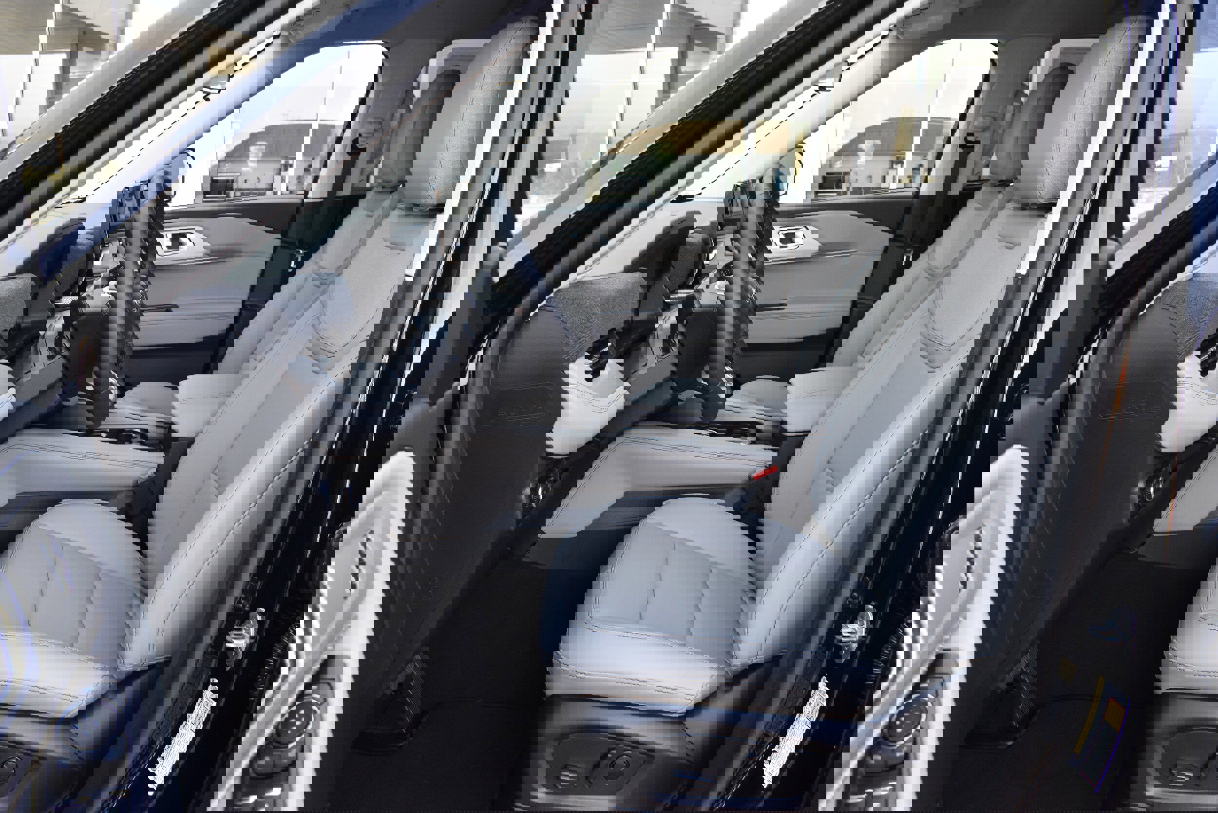 New 2026 Ford Explorer Active w/ Active Comfort Package image 17