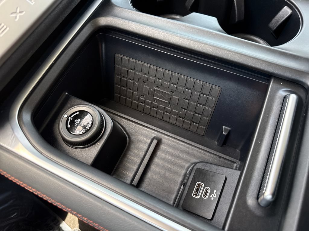 Certified 2025 Ford Expedition Active RWD image 26